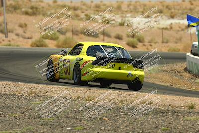 media/May-31-2025-CalClub SCCA (Sat) [[2c1a04e1ee]]/Qualifying/Group 6/Turn 4/